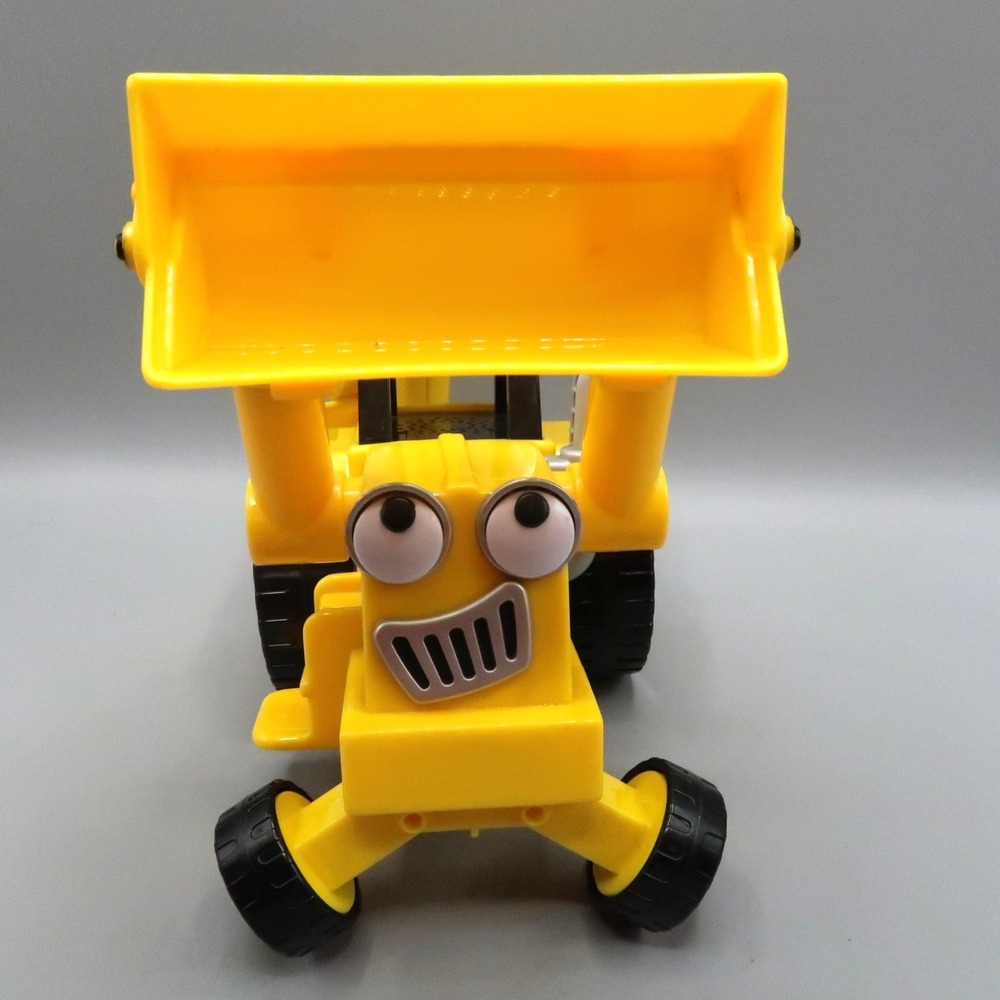 Vintage Hasbro Bob the Builder Electronic Talking‎ Scoop Yellow Backhoe Loader